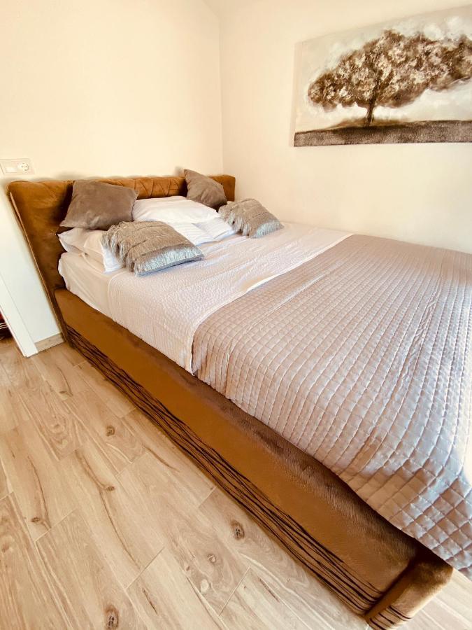 Elena Apartment Donji Okrug (Ciovo)